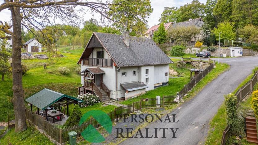 Prodej rodinného domu, Krásno, Háje, 235 m2