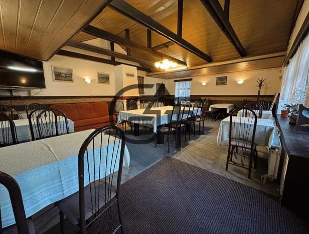 Prodej restaurace, Pardubice, Gagarinova, 254 m2