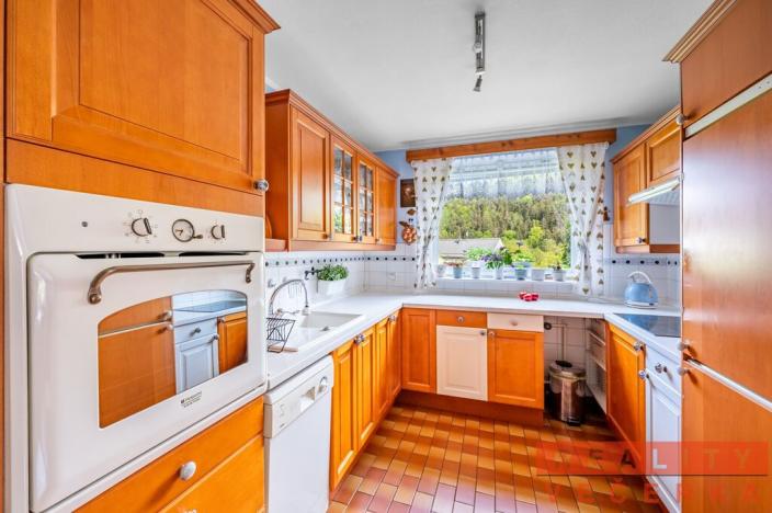 Prodej rodinného domu, Sázava, Pod Čihadlem, 290 m2