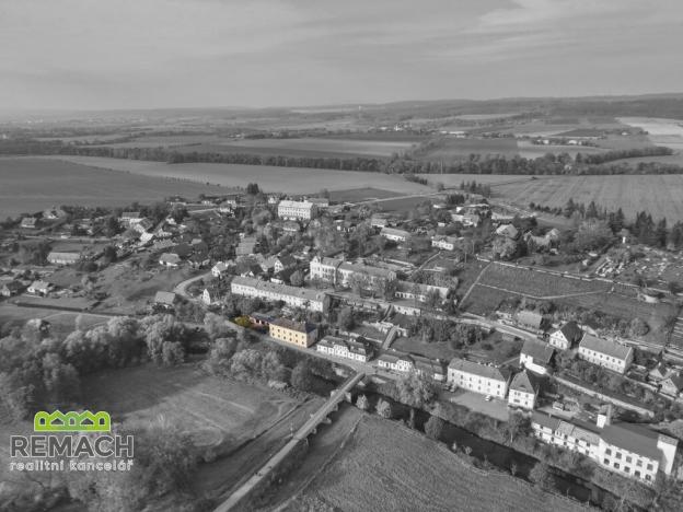 Prodej bytu 2+1, Kuks, 70 m2