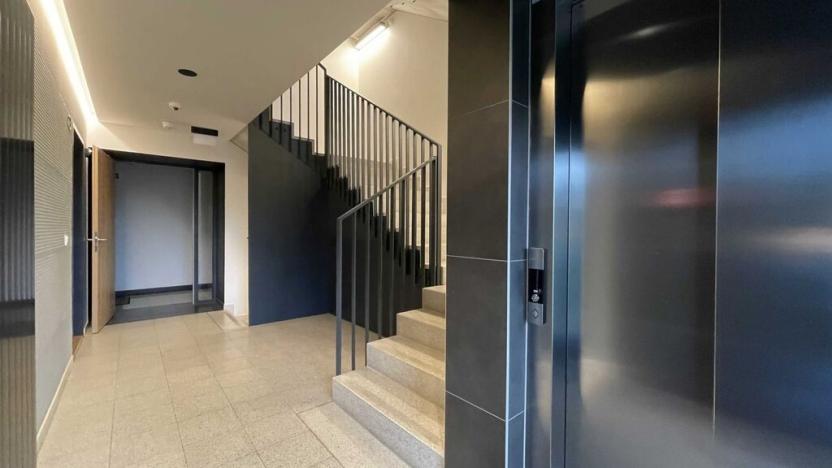 Pronájem bytu 1+kk, Praha - Libeň, Novovysočanská, 26 m2
