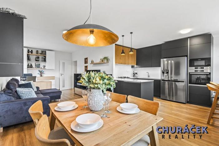 Prodej bytu 3+kk, Praha - Kobylisy, Bojasova, 73 m2