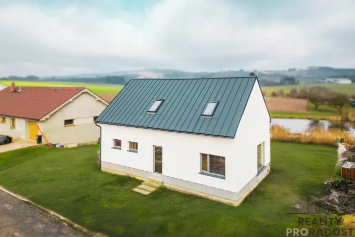 Prodej rodinného domu, Černá, 165 m2