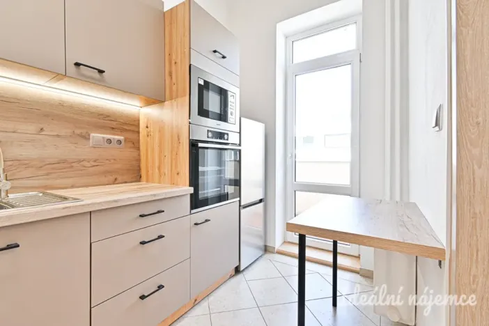 Pronájem bytu 2+1, Brno, Cejl, 61 m2