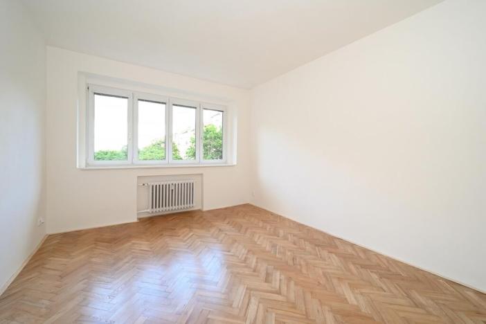 Pronájem bytu 1+kk, Praha - Nusle, Čiklova, 30 m2