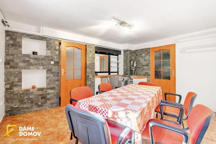 Prodej rodinného domu, Luhačovice, Antonína Slavíčka, 220 m2