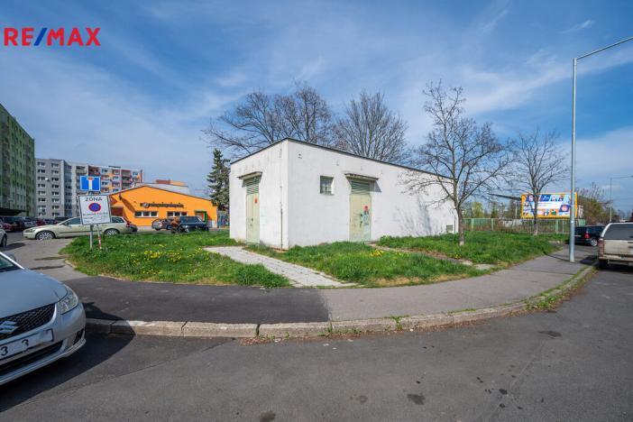 Prodej komerční nemovitosti, Jirkov, U Stadionu, 453 m2