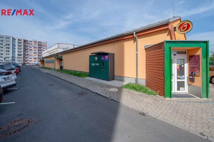 Prodej komerční nemovitosti, Jirkov, U Stadionu, 453 m2