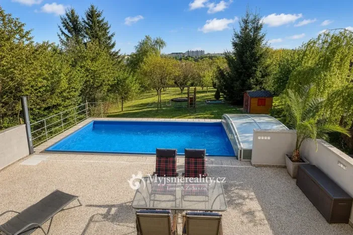 Prodej rodinného domu, Znojmo, 378 m2