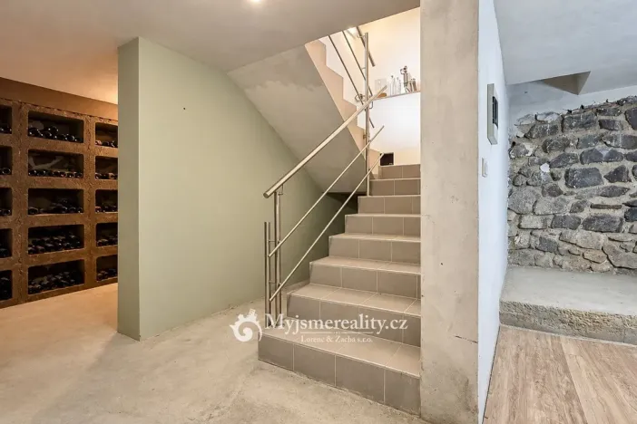 Prodej rodinného domu, Znojmo, 378 m2