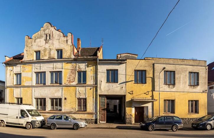 Prodej skladu, Kolinec, 2640 m2