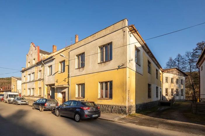 Prodej skladu, Kolinec, 2640 m2