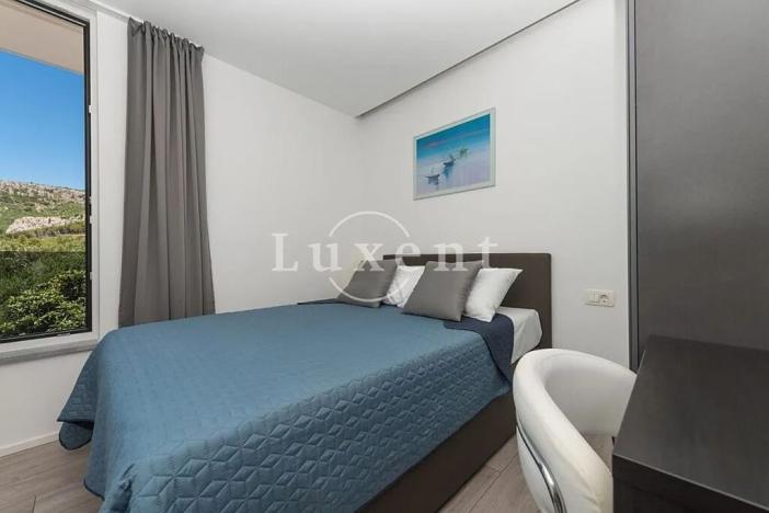 Prodej vily, Makarska, Chorvatsko, 150 m2