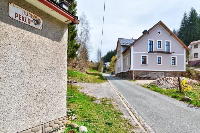 Prodej bytu 1+kk, Vrchlabí, Peklo, 30 m2