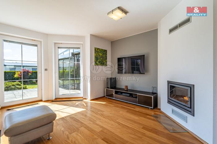 Prodej rodinného domu, Veltrusy, U Stadionu, 180 m2