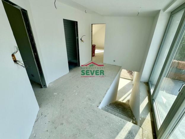 Prodej rodinného domu, Dubí - Běhánky, U Stadionu, 135 m2