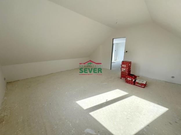 Prodej rodinného domu, Dubí - Běhánky, U Stadionu, 135 m2