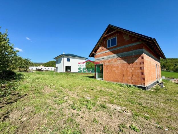 Prodej rodinného domu, Dubí - Běhánky, U Stadionu, 135 m2