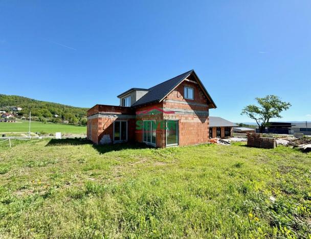 Prodej rodinného domu, Dubí - Běhánky, U Stadionu, 135 m2