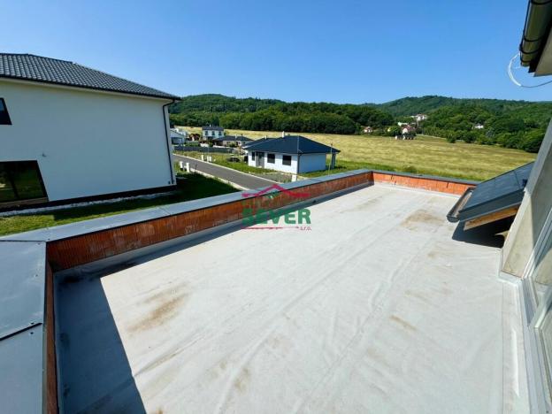 Prodej rodinného domu, Dubí - Běhánky, U Stadionu, 135 m2