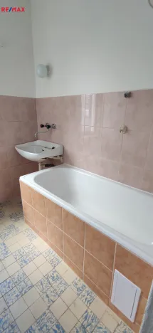 Prodej činžovního domu, Budišov nad Budišovkou - Guntramovice, 384 m2