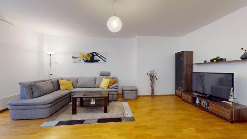 Prodej bytu 2+kk, Karlovy Vary, Libušina, 88 m2