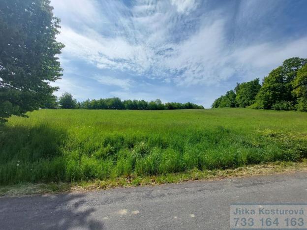 Prodej pozemku pro bydlení, Sosnová, 927 m2