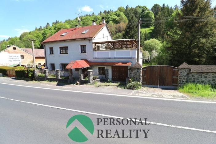 Prodej rodinného domu, Bečov nad Teplou, 261 m2