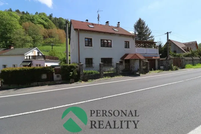 Prodej rodinného domu, Bečov nad Teplou, 261 m2