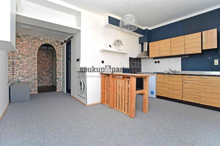 Pronájem bytu 2+kk, Praha - Smíchov, Moulíkova, 55 m2