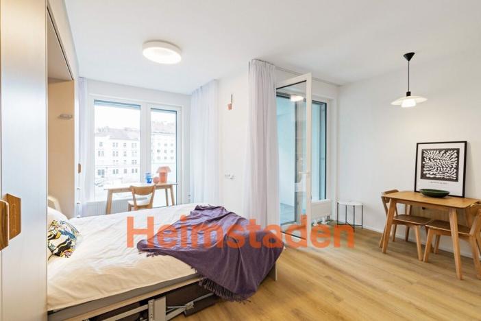 Pronájem bytu 1+kk, Praha - Holešovice, Vrbenského, 37 m2