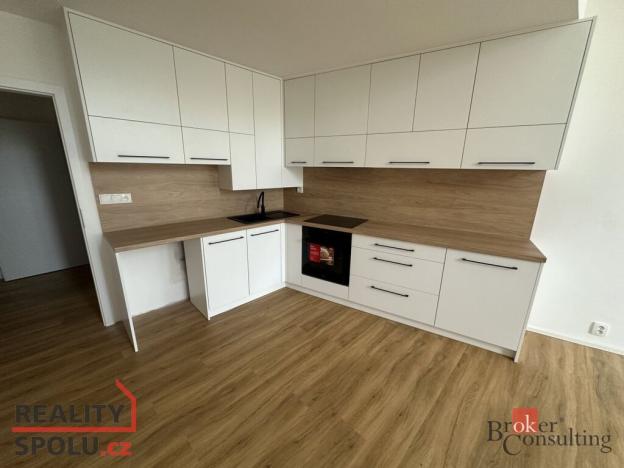 Pronájem bytu 1+1, Opava - Kateřinky, Rolnická, 56 m2