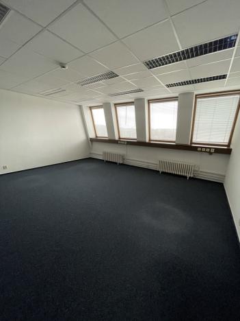 Pronájem kanceláře, Praha - Hloubětín, U Elektry, 12 m2