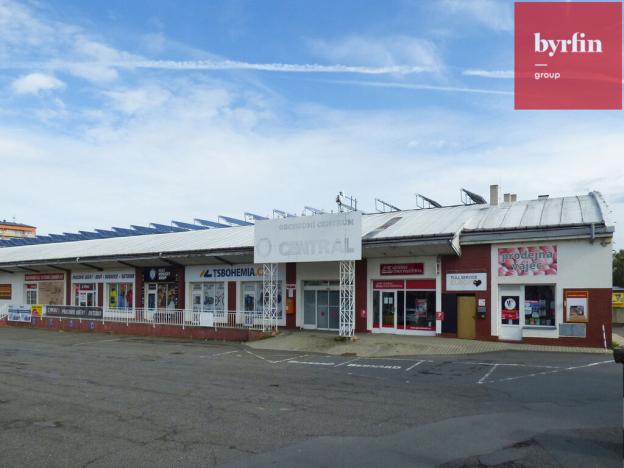 Pronájem obchodního prostoru, Opava, Zámecký okruh, 90 m2