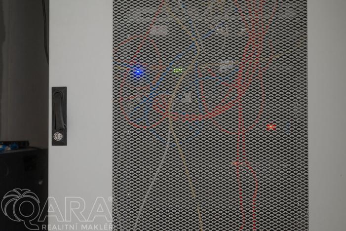 Pronájem kanceláře, Brno, Bohunická, 2038 m2