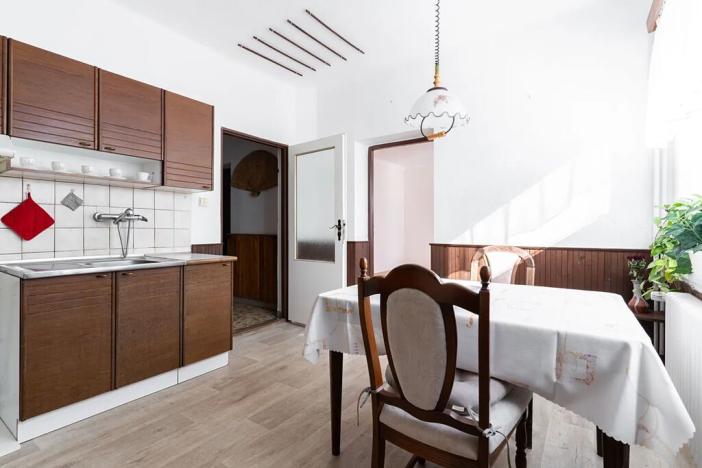 Prodej bytu 3+1, Nová Ves, 92 m2