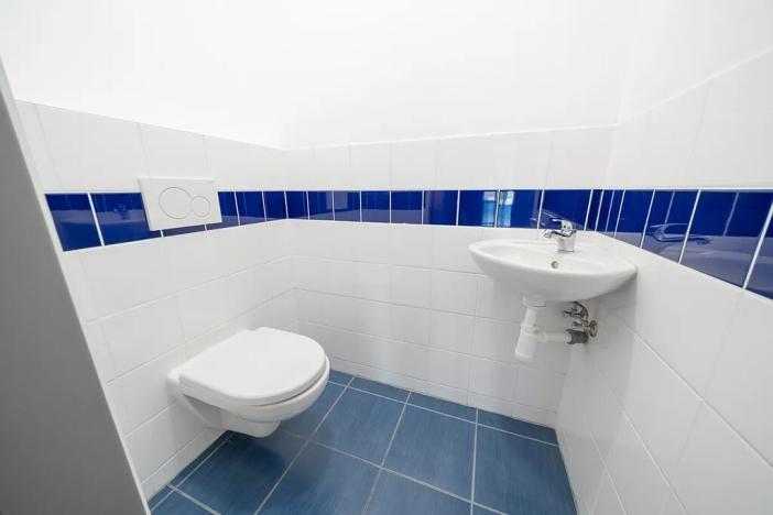 Prodej obchodního prostoru, Říčany, Černokostelecká, 73 m2