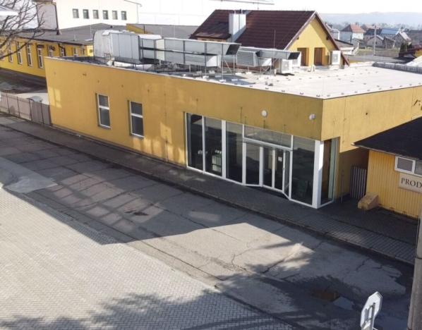 Prodej obchodního prostoru, Dolní Benešov, Nádražní, 420 m2
