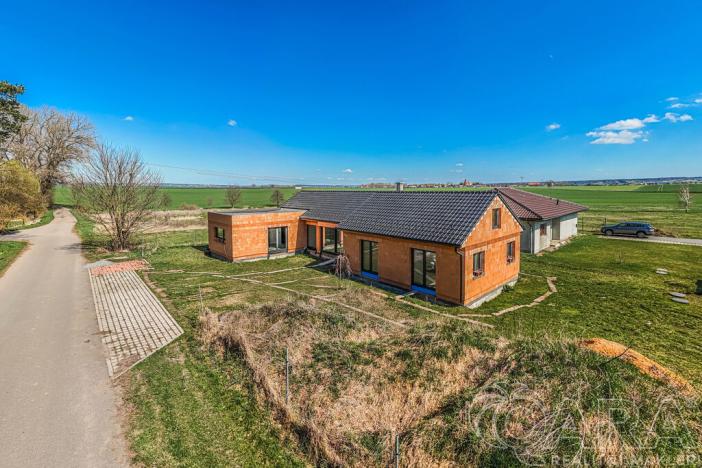 Prodej rodinného domu, Smilovice, 230 m2