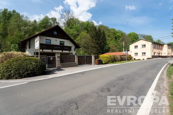 Prodej komerční nemovitosti, Dolní Lánov, 171 m2