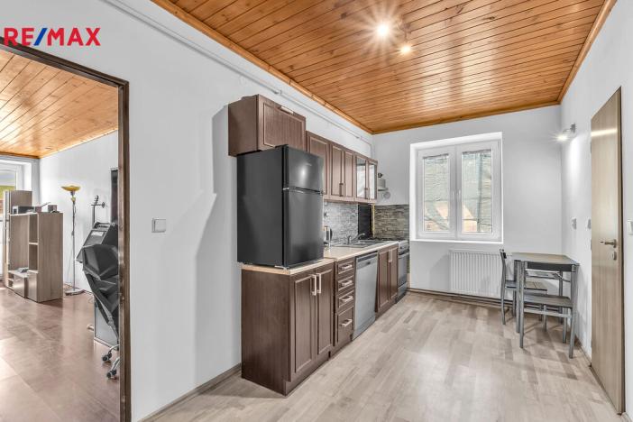 Prodej bytu 2+1, Hostinné, Náměstí, 70 m2