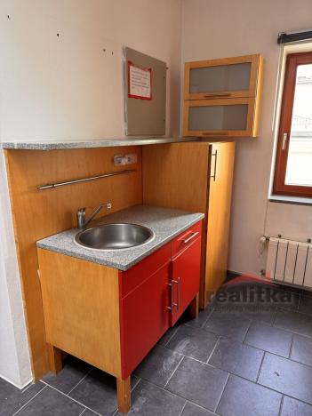 Pronájem kanceláře, Opava, Růžová, 117 m2