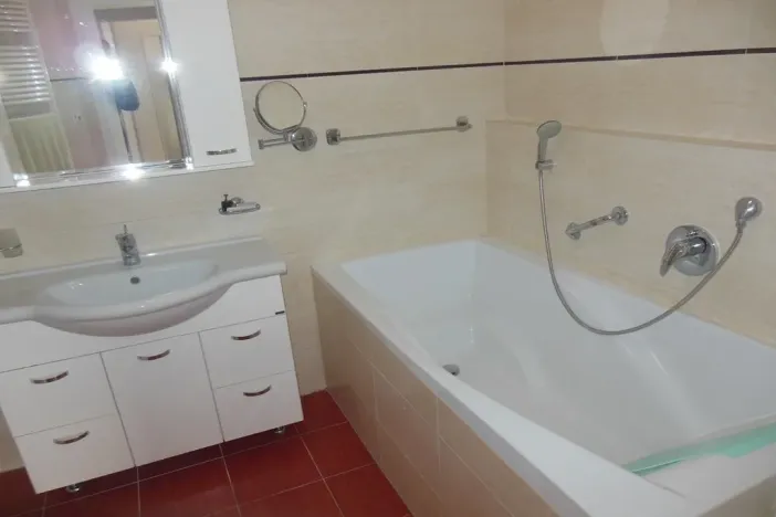 Pronájem bytu 3+kk, Praha - Smíchov, Na Císařce, 90 m2
