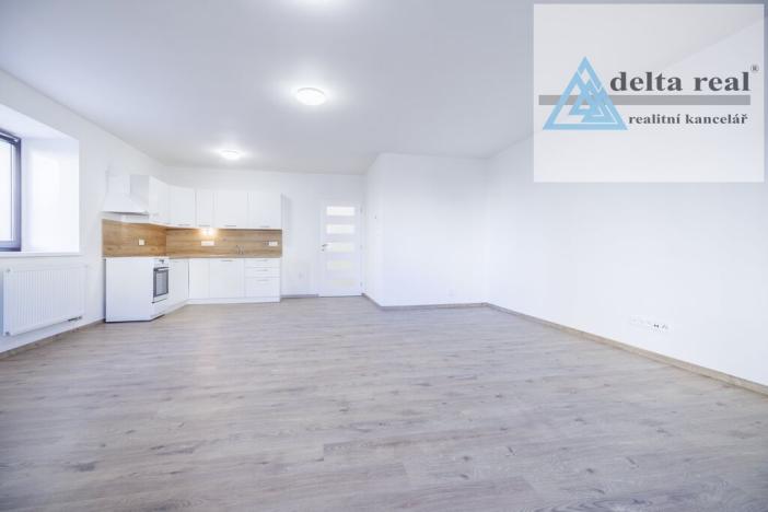 Prodej bytu 2+kk, Šumperk, Jesenická, 60 m2