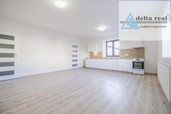 Prodej bytu 2+kk, Šumperk, Jesenická, 51 m2