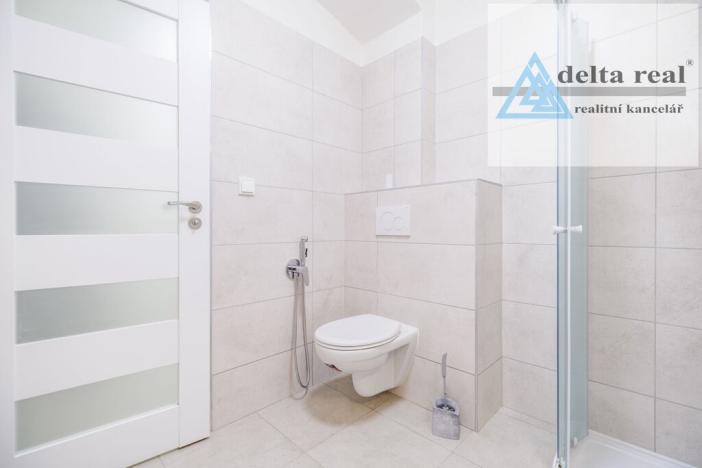 Prodej bytu 2+kk, Šumperk, Jesenická, 51 m2