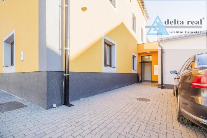 Prodej bytu 2+kk, Šumperk, Jesenická, 51 m2