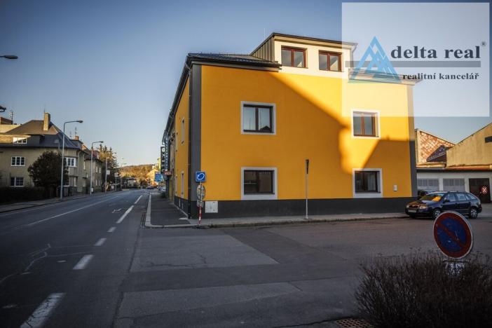 Prodej bytu 2+kk, Šumperk, Jesenická, 51 m2