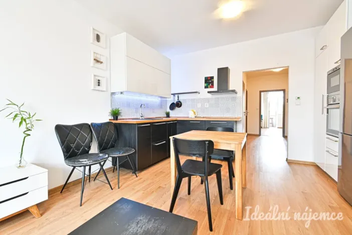 Pronájem bytu 2+kk, Brno, Přadlácká, 56 m2