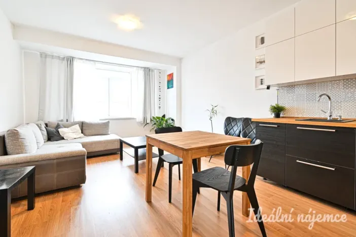 Pronájem bytu 2+kk, Brno, Přadlácká, 56 m2